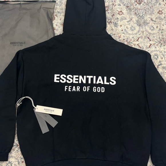 Essentials Hoodie - Picture 4 of 4